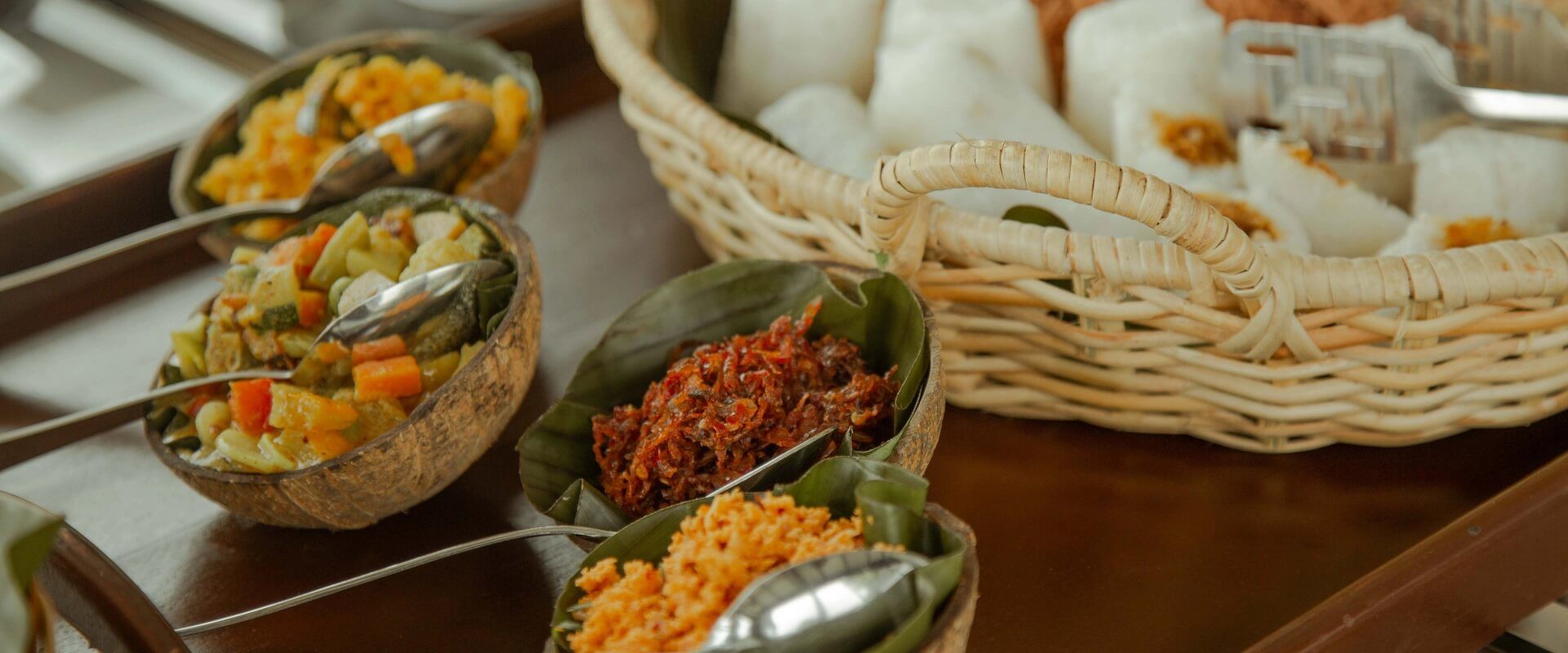 Authentic Sri Lankan flavors at Theva Residency Kandy