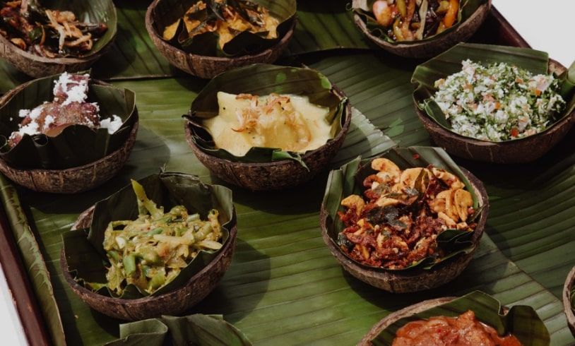 Delight in an authentic Sri Lankan lunch at Theva Residency